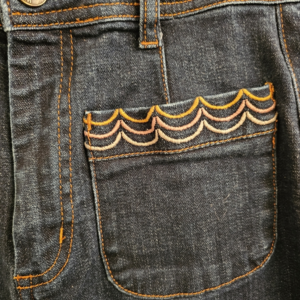 WYSE Embroidered Pocket Denim Jeans